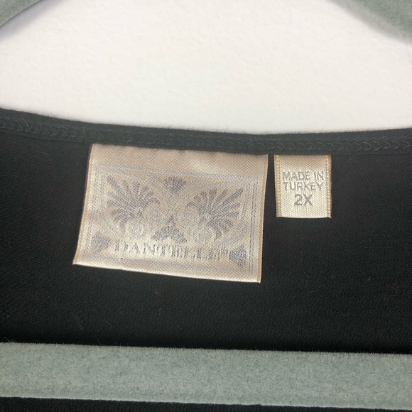 Dantelle Black Top - Picture 4 of 5